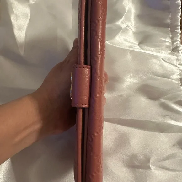 Gucci Guccissima Snapped Wallet
